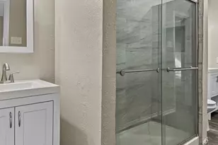 9600 Royal Ln, Dallas, TX 75243 - Photo 13