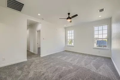 530 N M L King Jr Boulevard, Grand Prairie, TX 75050 - Photo 27