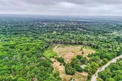 2320 Dowdy Ferry Road, Dallas, TX 75217 - Photo 9