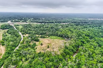 2320 Dowdy Ferry Road, Dallas, TX 75217 - Photo 3