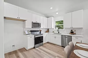 308 Santa Fe, Wolfe City, TX 75496 - Photo 11