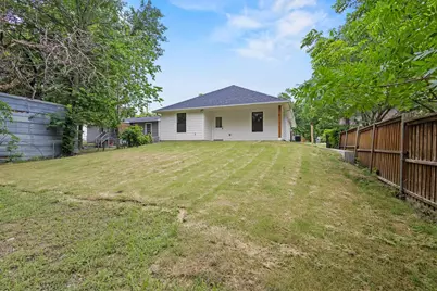 308 Santa Fe, Wolfe City, TX 75496 - Photo 27