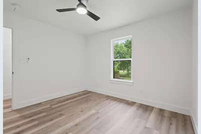 308 Santa Fe, Wolfe City, TX 75496 - Photo 21