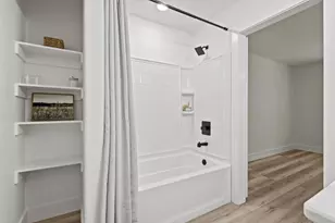 308 Santa Fe, Wolfe City, TX 75496 - Photo 25