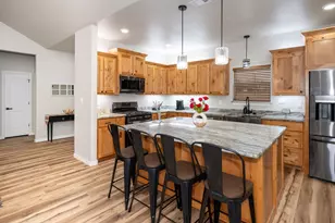 181 Trinity Cir, Bowie, TX 76230 - Photo 9