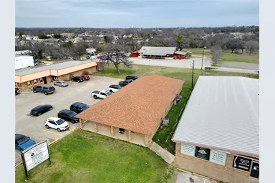 311 E Highway 199, Springtown, TX 76082 - Photo 3