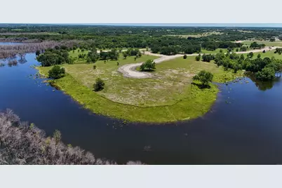 225 Diamond Point, Dodd City, TX 75438 - Photo 11