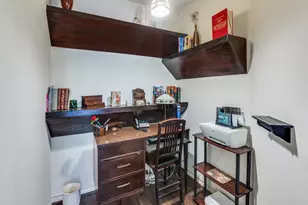 941 Bridges Dr, Arlington, TX 76012 - Photo 15