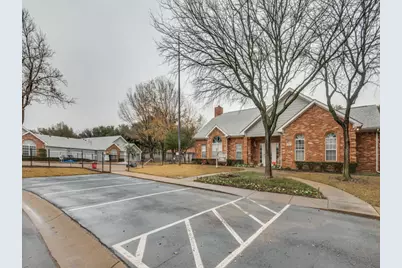 941 Bridges Drive, Arlington, TX 76012 - Photo 23