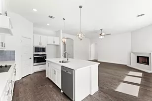 3121 Blue Hill Dr, Burleson, TX 76028 - Photo 7