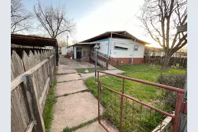 214 Coke Street, Tye, TX 79563 - Photo 1