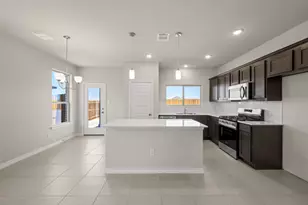 1902 Cheyenne Dr, Cleburne, TX 76033 - Photo 11