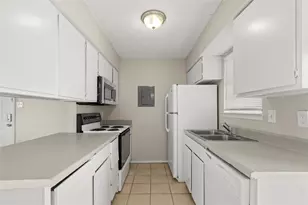 1601 Mary K Ln, White Settlement, TX 76108 - Photo 5