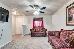 4913 Tracy Dr, Haltom City, TX 76117 - Photo 3