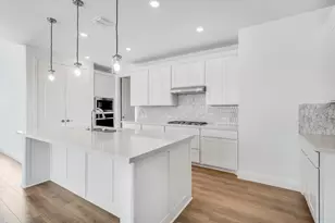 526 Chatham St, Oak Point, TX 75068 - Photo 5