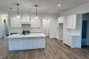 117 Goldfinch Rd, Joshua, TX 76058 - Photo 3