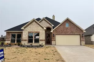 108 Goldfinch Rd, Joshua, TX 76058 - Photo 1