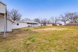 404 N Blanton, Whitewright, TX 75491 - Photo 33