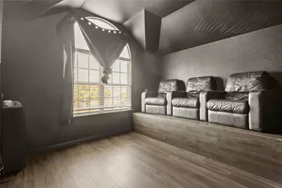 1010 Grover Court, Cedar Hill, TX 75104 - Photo 9