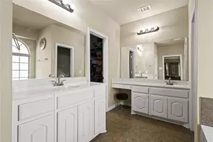 1010 Grover Ct, Cedar Hill, TX 75104 - Photo 7