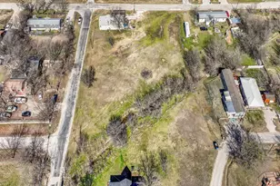 224 W Division St, Graford, TX 76449 - Photo 31