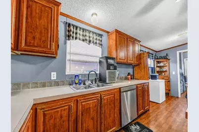 224 W Division Street, Graford, TX 76449 - Photo 11