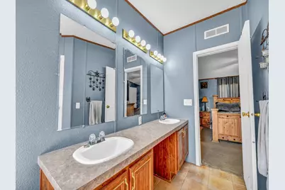 224 W Division Street, Graford, TX 76449 - Photo 17