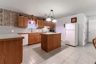 153 Yellowstone Dr, Whitney, TX 76692 - Photo 9