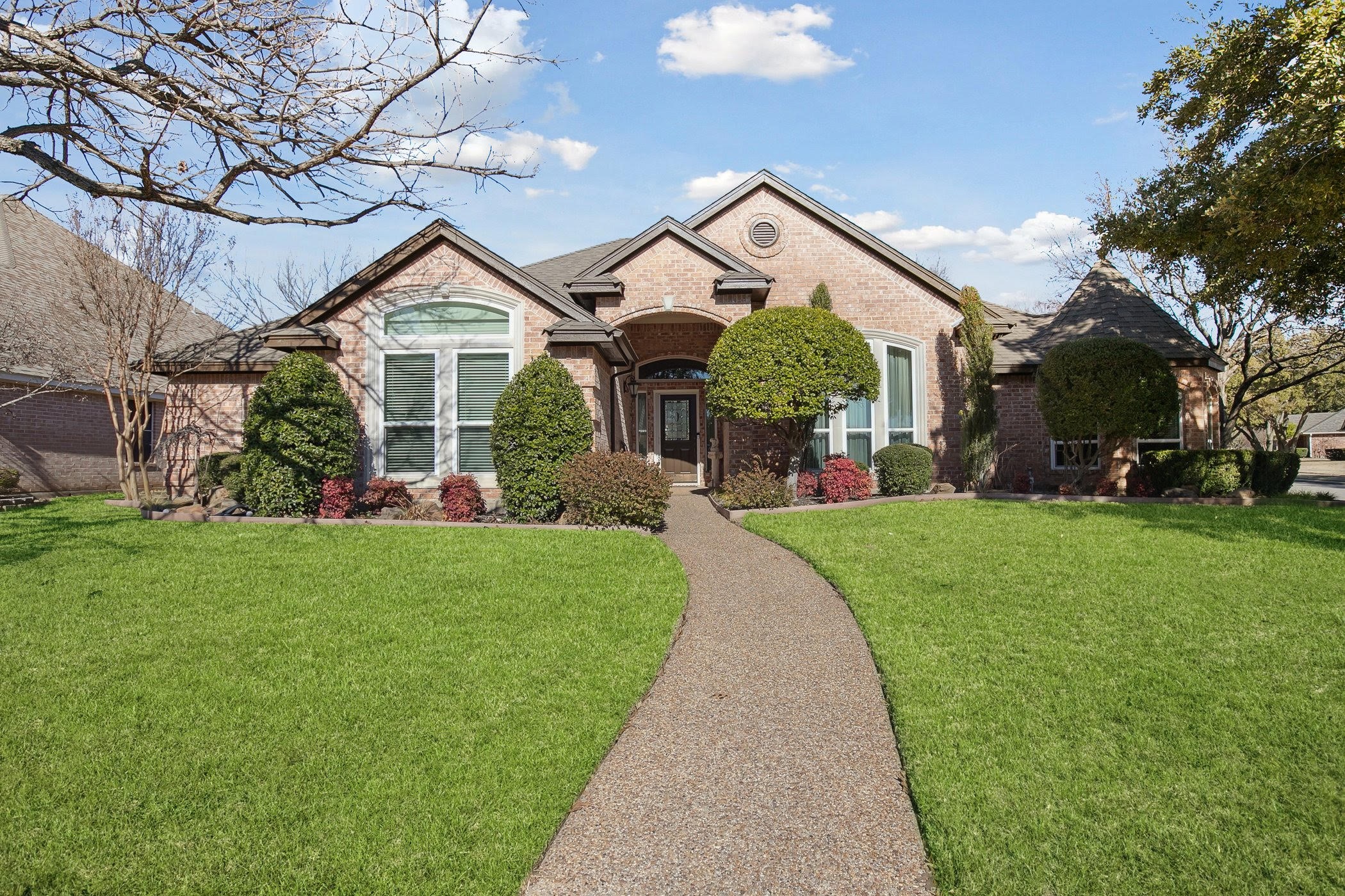 6029 Iron Horse Dr, North Richland Hills, TX 76148 - MLS 20835578 ...