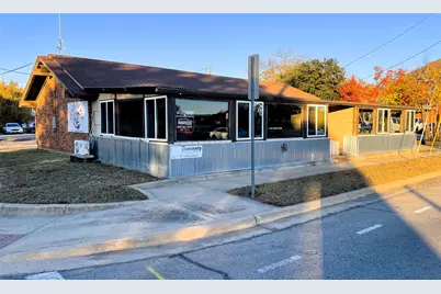 1706 Lee Street, Commerce, TX 75428 - Photo 3