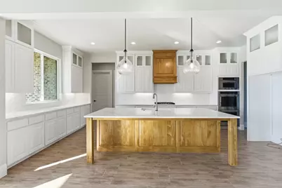 1027 Estancia Boulevard, Weatherford, TX 76088 - Photo 9