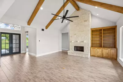 1027 Estancia Boulevard, Weatherford, TX 76088 - Photo 7