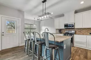 304 Bradley St, Tioga, TX 76271 - Photo 11