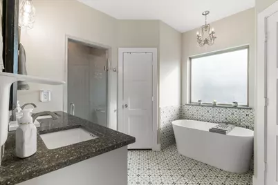 304 Bradley Street, Tioga, TX 76271 - Photo 7