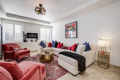 1505 Elm Street #501, Dallas, TX 75201 - Photo 3