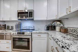 1505 Elm St, Dallas, TX 75201 - Photo 11