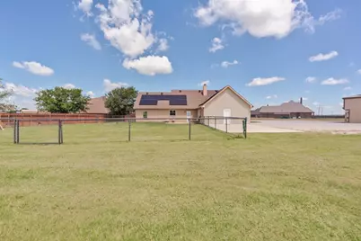 216 Canyon Drive, Decatur, TX 76234 - Photo 35