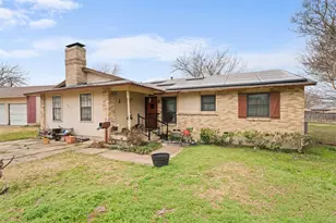 221 Caraway Dr, Mesquite, TX 75149 - Photo 1