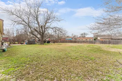 221 Caraway Drive, Mesquite, TX 75149 - Photo 9