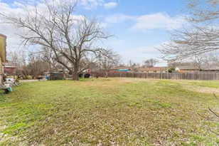 221 Caraway Dr, Mesquite, TX 75149 - Photo 9