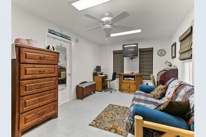 417 Sky Harbour Court, Granbury, TX 76049 - Photo 23