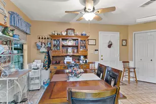 417 Sky Harbour Ct, Granbury, TX 76049 - Photo 11