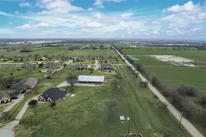 13830 Melissa Court, Justin, TX 76247 - Photo 3