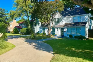 6867 Gaston Ave, Dallas, TX 75214 - Photo 3