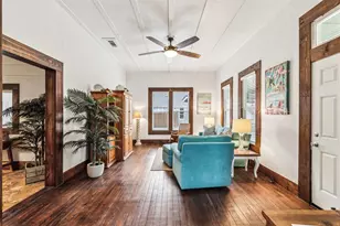 512 N Travis St, Granbury, TX 76048 - Photo 11