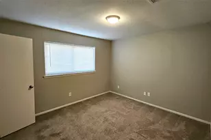 304 Lochness Ct, Benbrook, TX 76126 - Photo 13