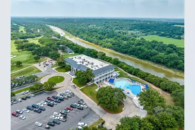 1112 E Landings N, Granbury, TX 76049 - Photo 15