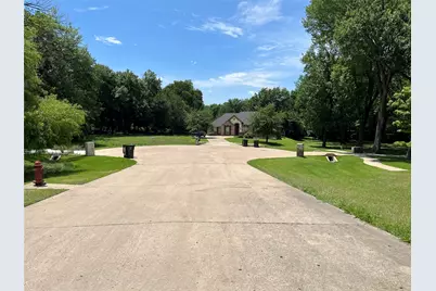 1004 Royal Lytham Court, Grand Prairie, TX 75104 - Photo 5