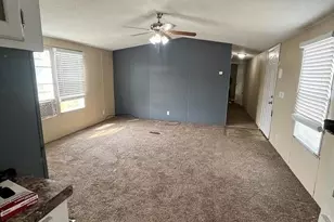 3509 Evergreen Dr, Granbury, TX 76048 - Photo 5