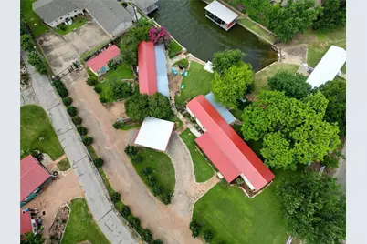 3211 Boynton Avenue, Granbury, TX 76049 - Photo 3